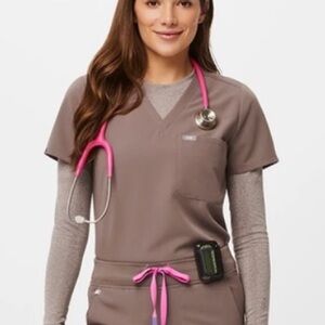 Figs Women's Catarina scrub top